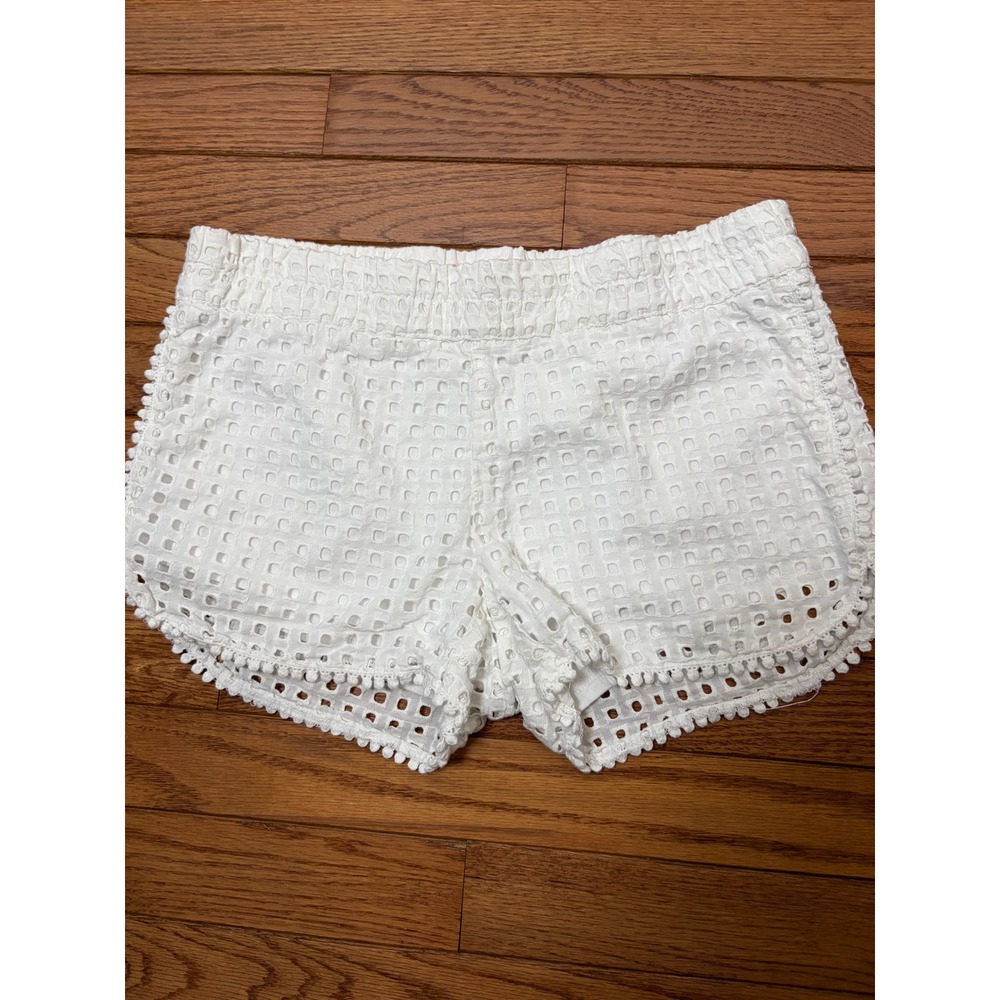 Lilly Pulitzer Target Eyelet Shorts Womens XS White EUC Pom Pom Trim Beachy